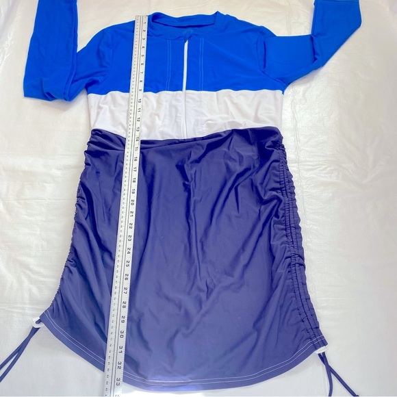 Mott50 Rash Guard size Large Blue Color Block Ruched Sides Tunic - Picture 5 of 8